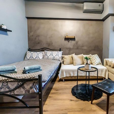 Happiness Studio With Terrace. Салоники Экстерьер фото
